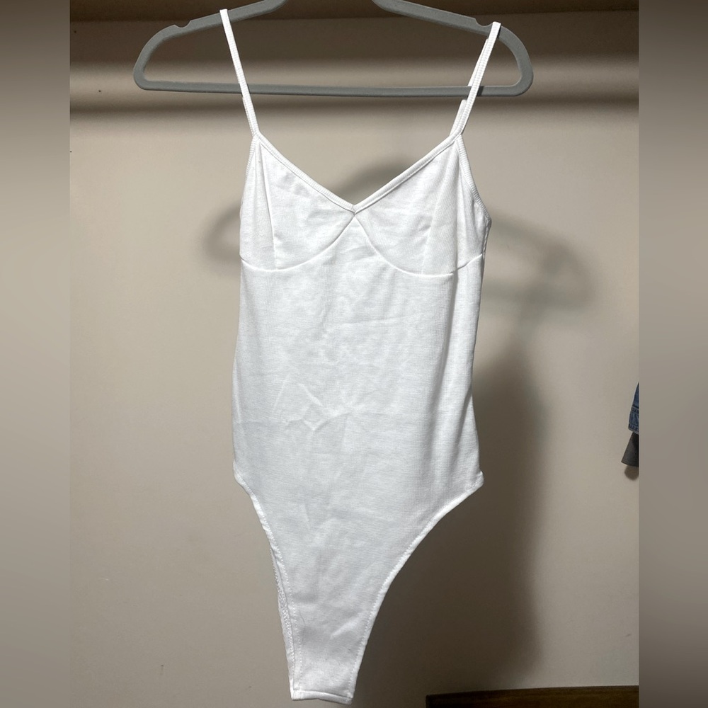 White spaghetti strap v-neck bodysuit from Zaful in a size Small.